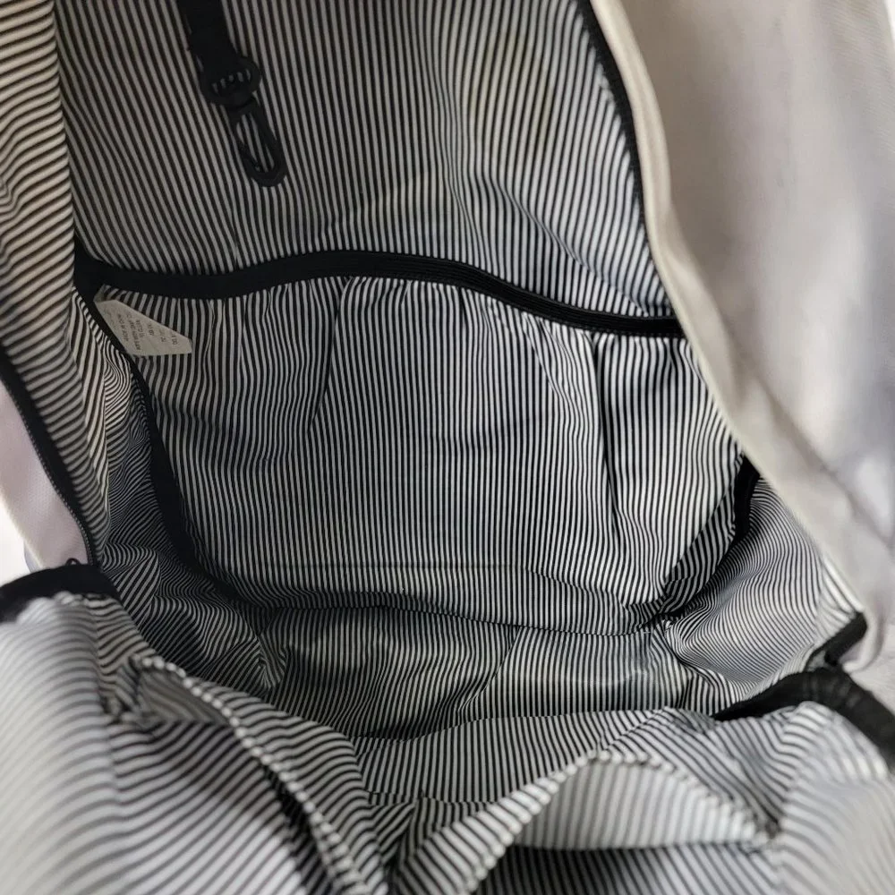 Jacks Quality Surf Goods Gray White Backpack Casual Lightweight Outdoors School